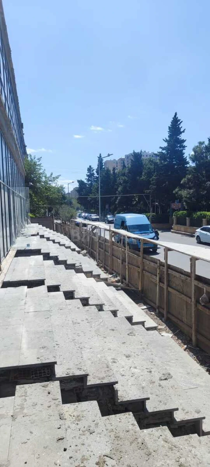 Satılır obyekt 40 m²