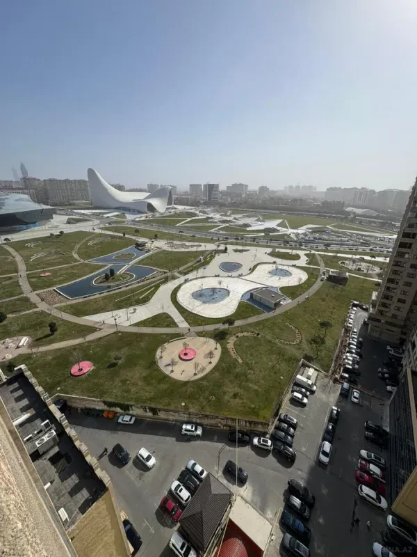 Kirayə verilir 2 otaqlı mənzil 70 m²