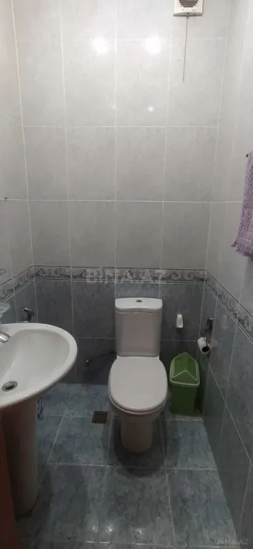 Kirayə verilir 3 otaqlı mənzil 150 m²