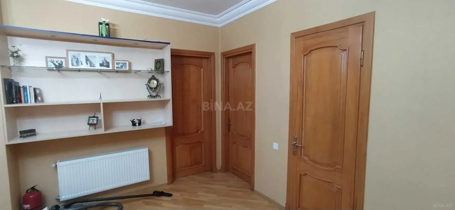 Kirayə verilir 3 otaqlı mənzil 150 m²