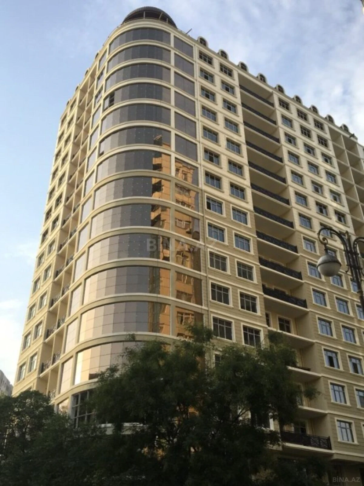 Satılır 3 otaqlı mənzil 90 m²