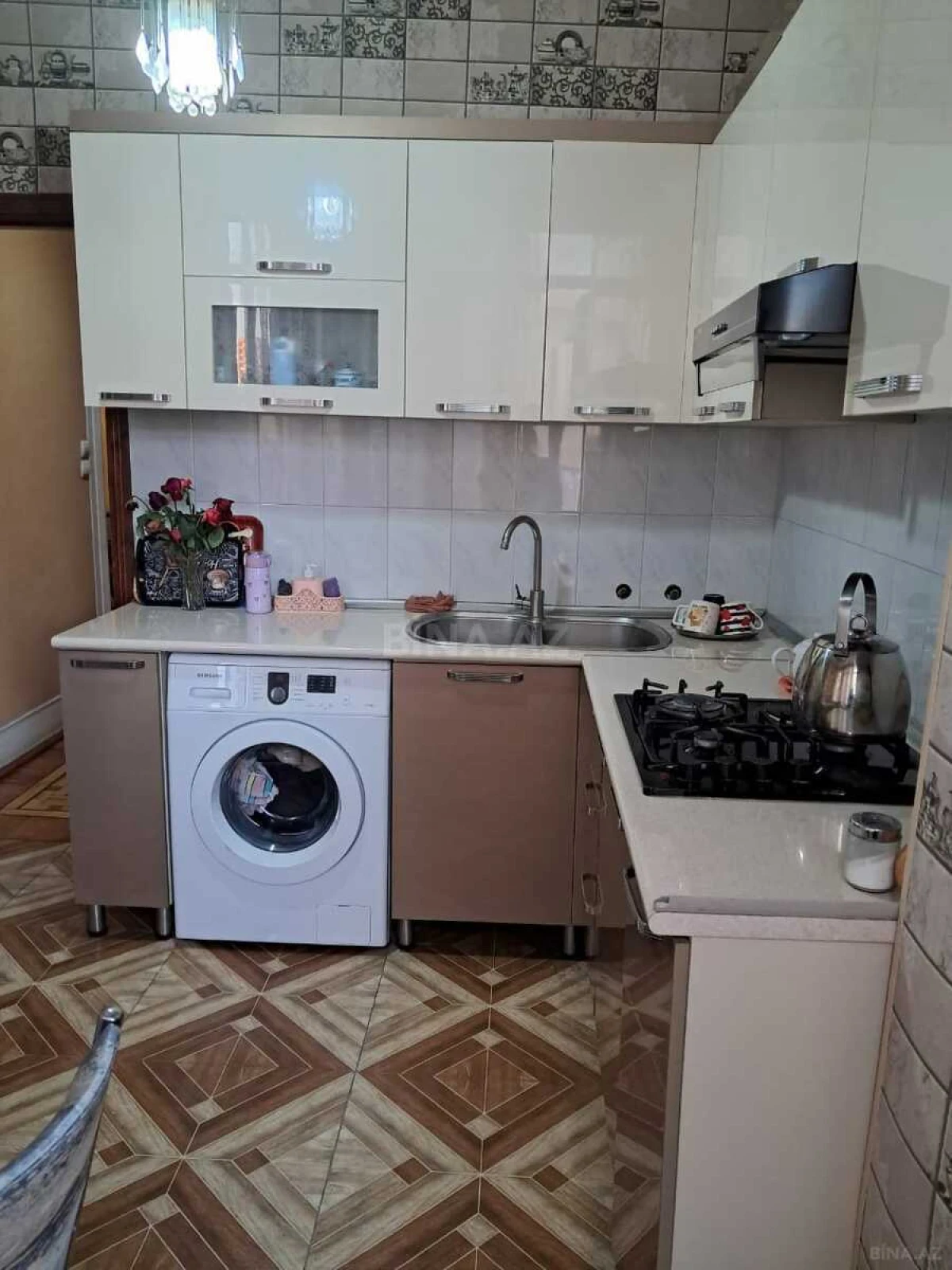 Satılır 2 otaqlı mənzil 70 m²
