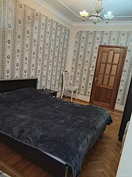 Satılır 2 otaqlı mənzil 70 m²