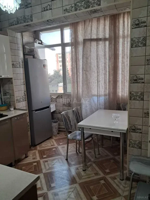 Satılır 2 otaqlı mənzil 70 m²