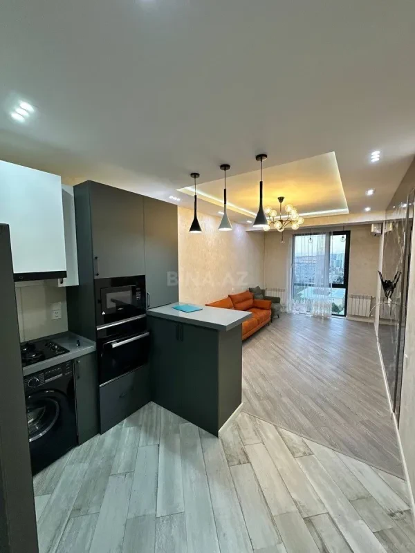 Kirayə verilir 2 otaqlı mənzil 65 m²