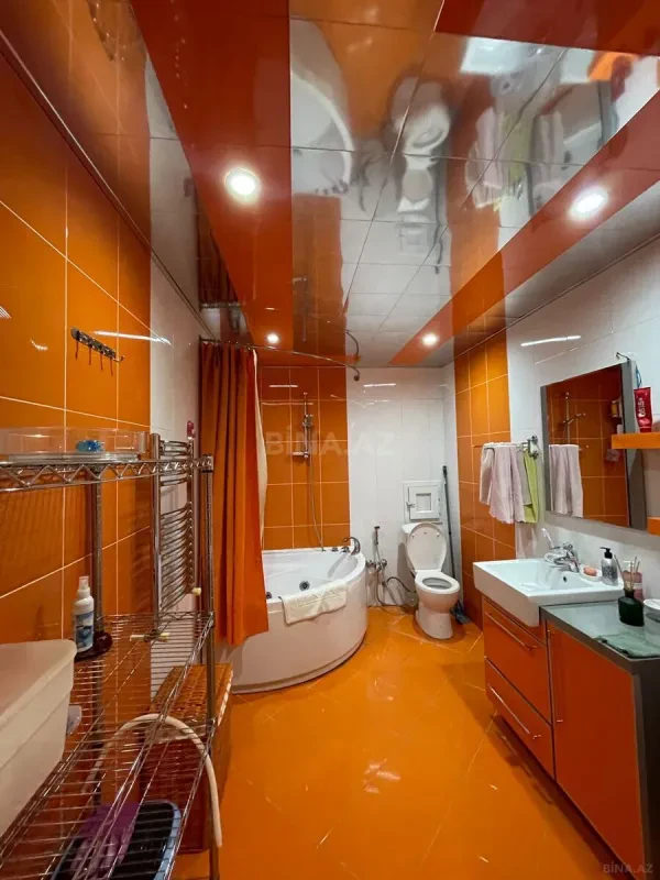 Satılır 2 otaqlı mənzil 62 m²