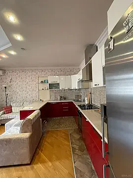 Satılır 2 otaqlı mənzil 62 m²