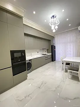 Kirayə verilir 3 otaqlı mənzil 120 m² — Bakı 3 otaq 120.00 m²
