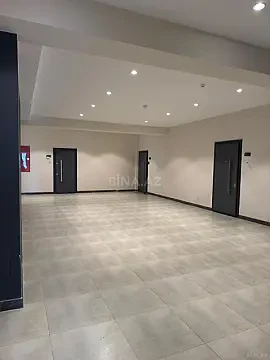 Satılır 2 otaqlı mənzil 79.8 m²