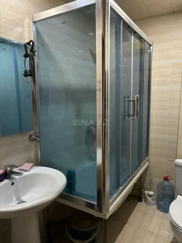 Kirayə verilir 2 otaqlı mənzil 70 m²