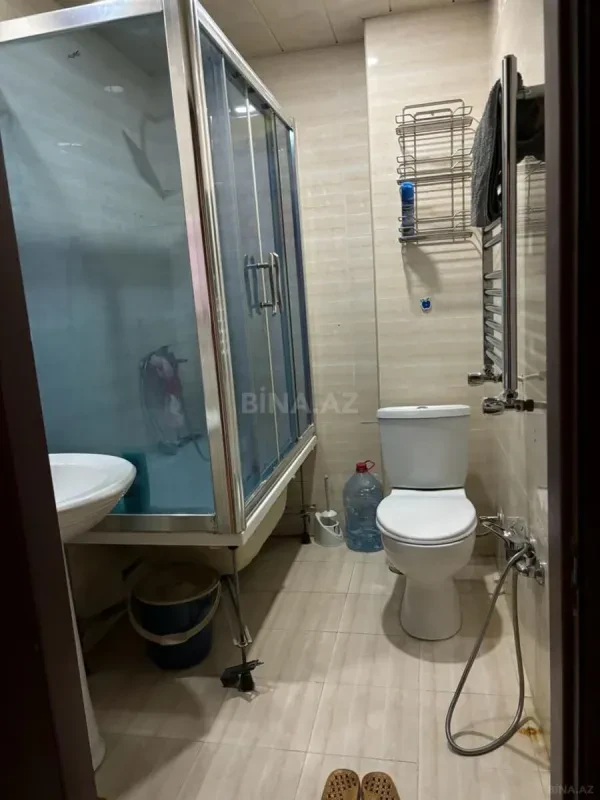 Kirayə verilir 2 otaqlı mənzil 70 m²