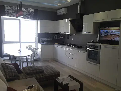 Kirayə verilir 2 otaqlı mənzil 70 m² — Bakı 2 otaq 70.00 m²