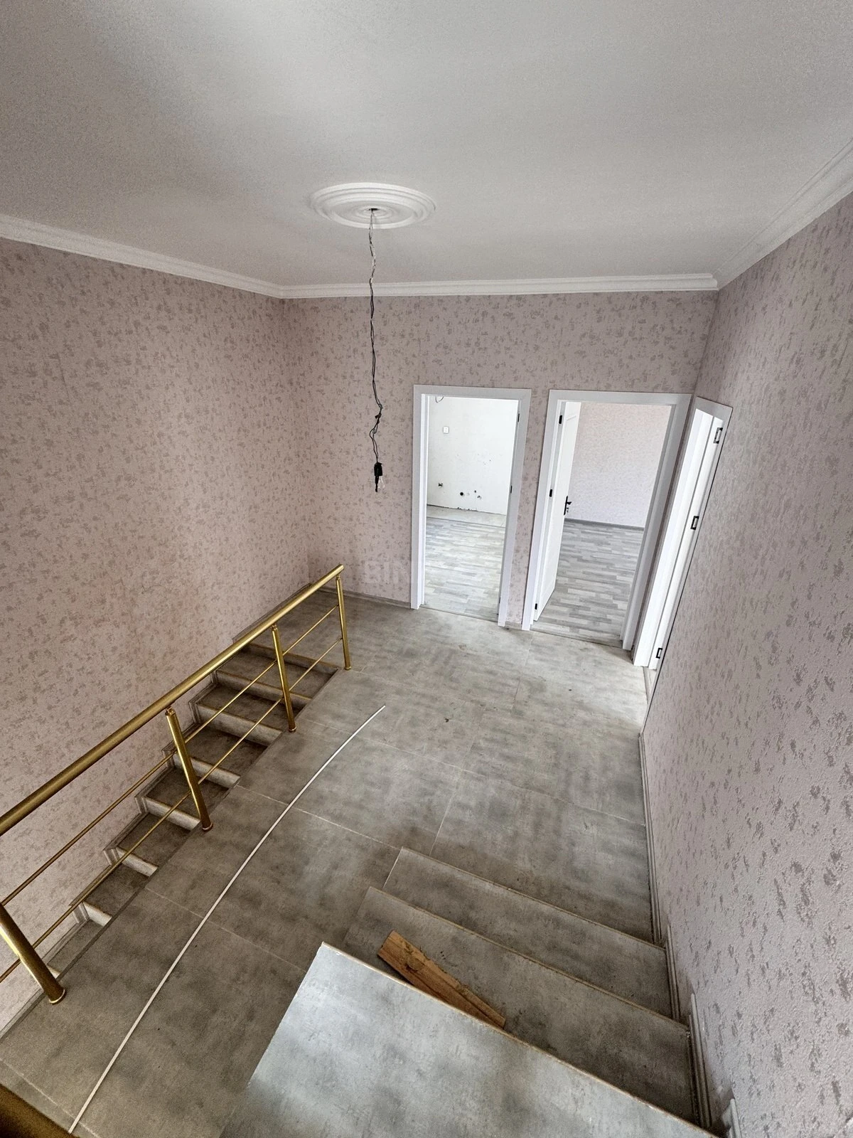 Satılır 3 otaqlı həyət evi 140 m²