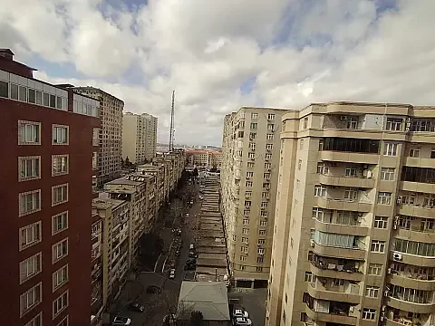 Kirayə verilir 2 otaqlı mənzil 60 m²
