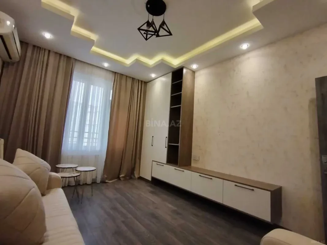 Kirayə verilir 2 otaqlı mənzil 60 m²