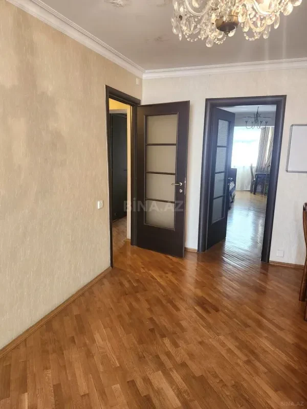 Satılır 3 otaqlı mənzil 70 m²