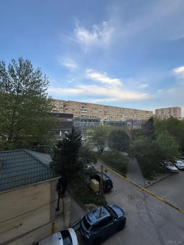 Satılır 2 otaqlı mənzil 89 m²