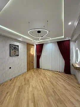 Satılır 2 otaqlı mənzil 89 m²