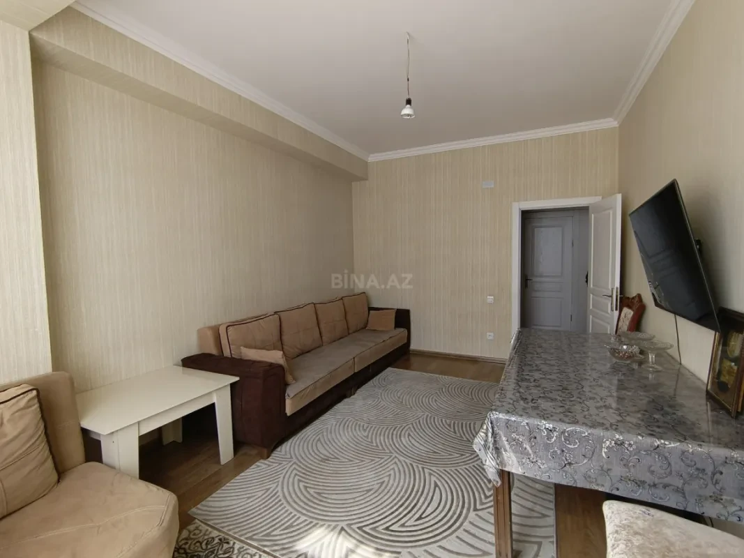 Satılır 4 otaqlı mənzil 100 m²