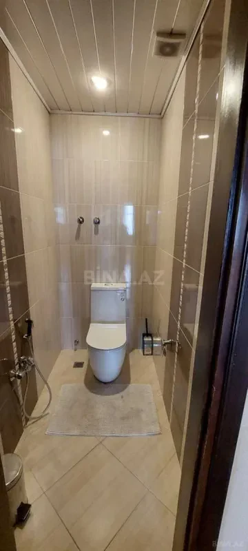 Kirayə verilir 2 otaqlı mənzil 65 m²