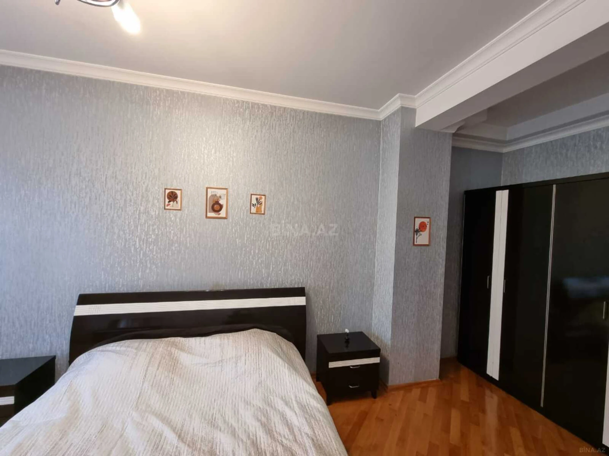 Kirayə verilir 2 otaqlı mənzil 90 m²