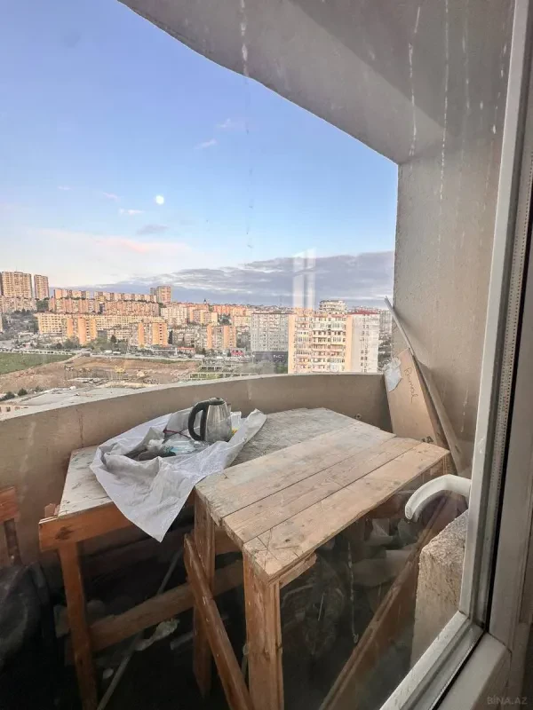 Satılır 3 otaqlı mənzil 105 m²