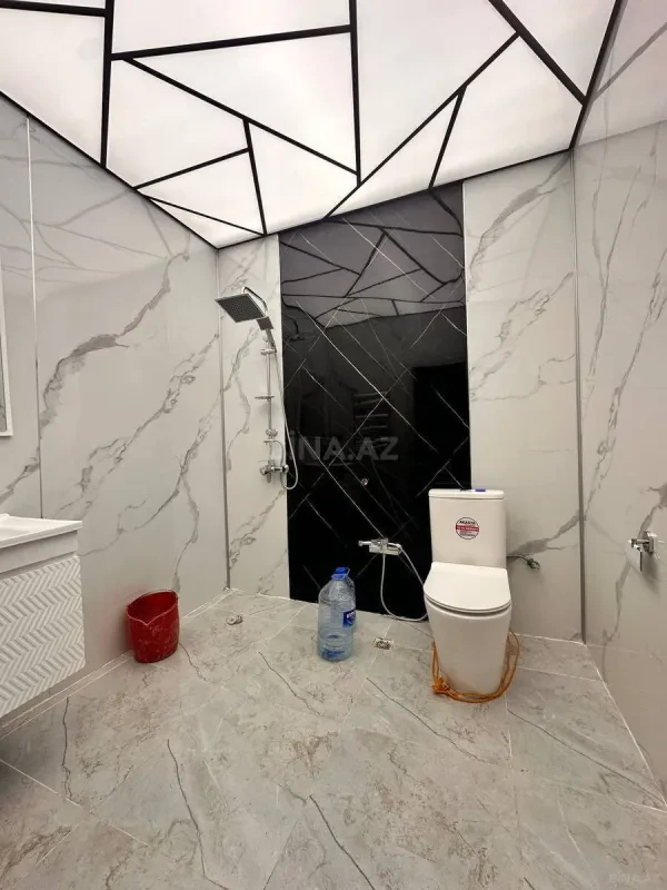 Satılır 3 otaqlı mənzil 105 m²