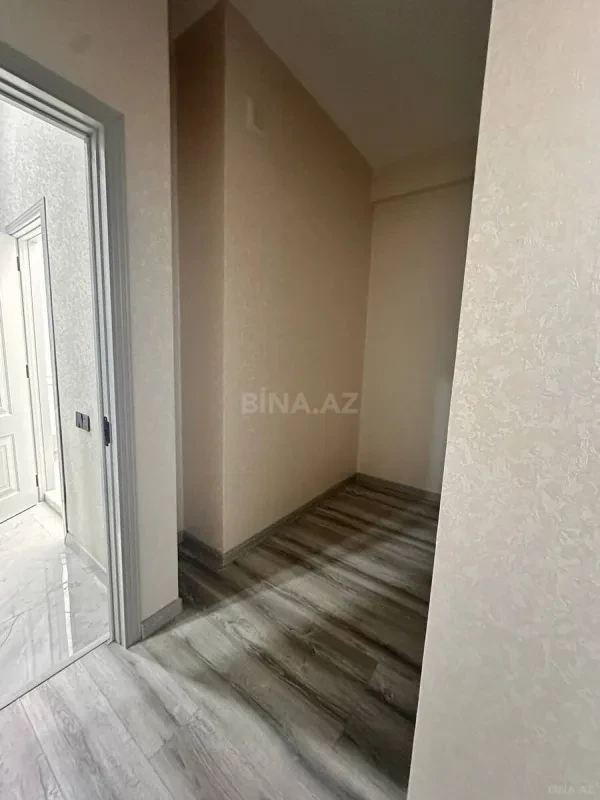 Satılır 3 otaqlı mənzil 105 m²