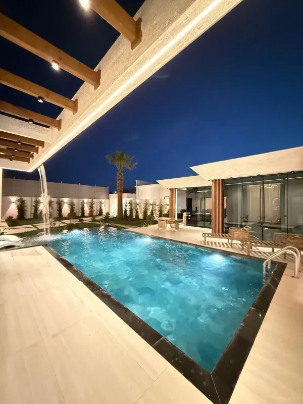 Satılır 5 otaqlı həyət evi 220 m²
