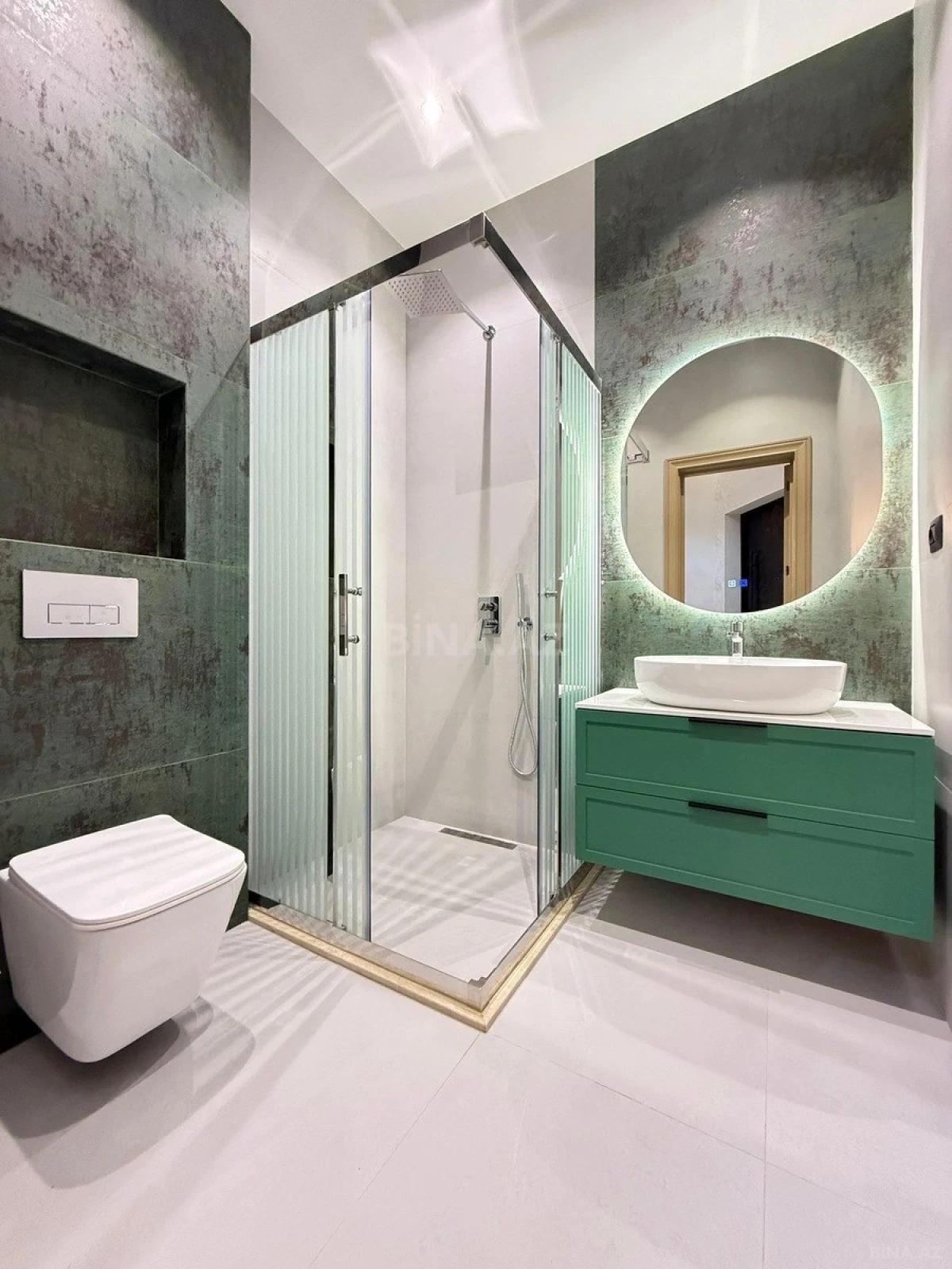 Satılır 5 otaqlı həyət evi 220 m²