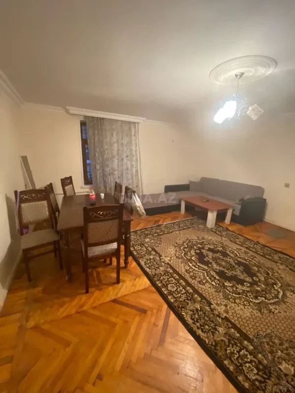 Kirayə verilir 3 otaqlı mənzil 70 m²