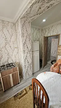Kirayə verilir 2 otaqlı mənzil 60 m²