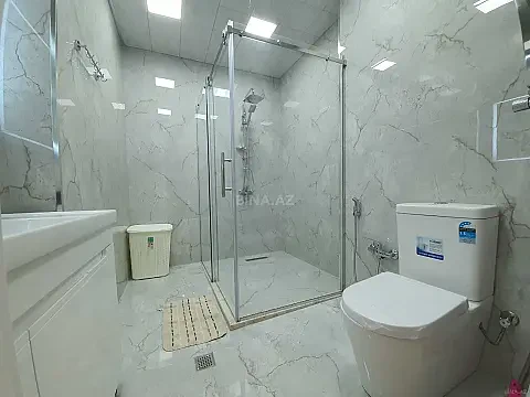 Kirayə verilir 2 otaqlı mənzil 85 m²
