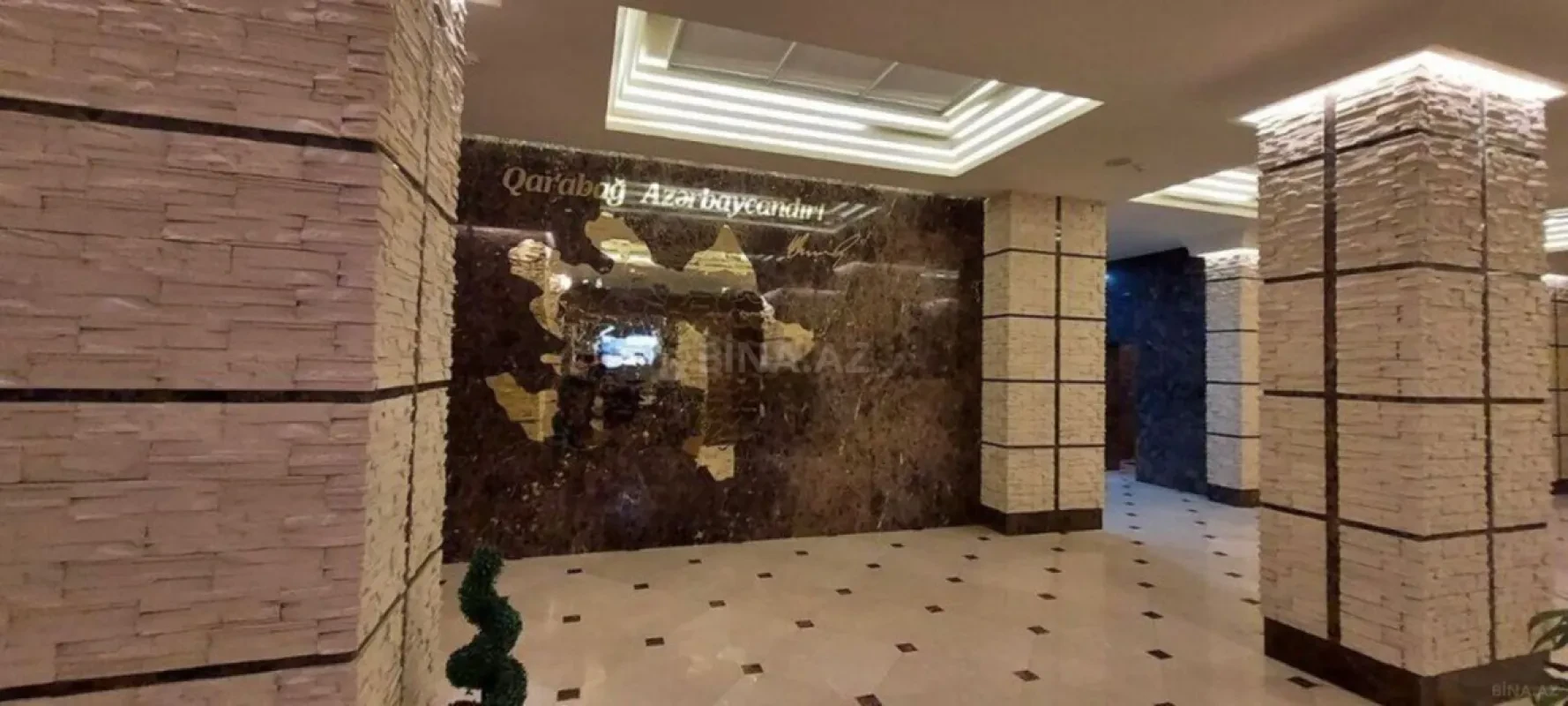 Satılır 3 otaqlı mənzil 179 m²