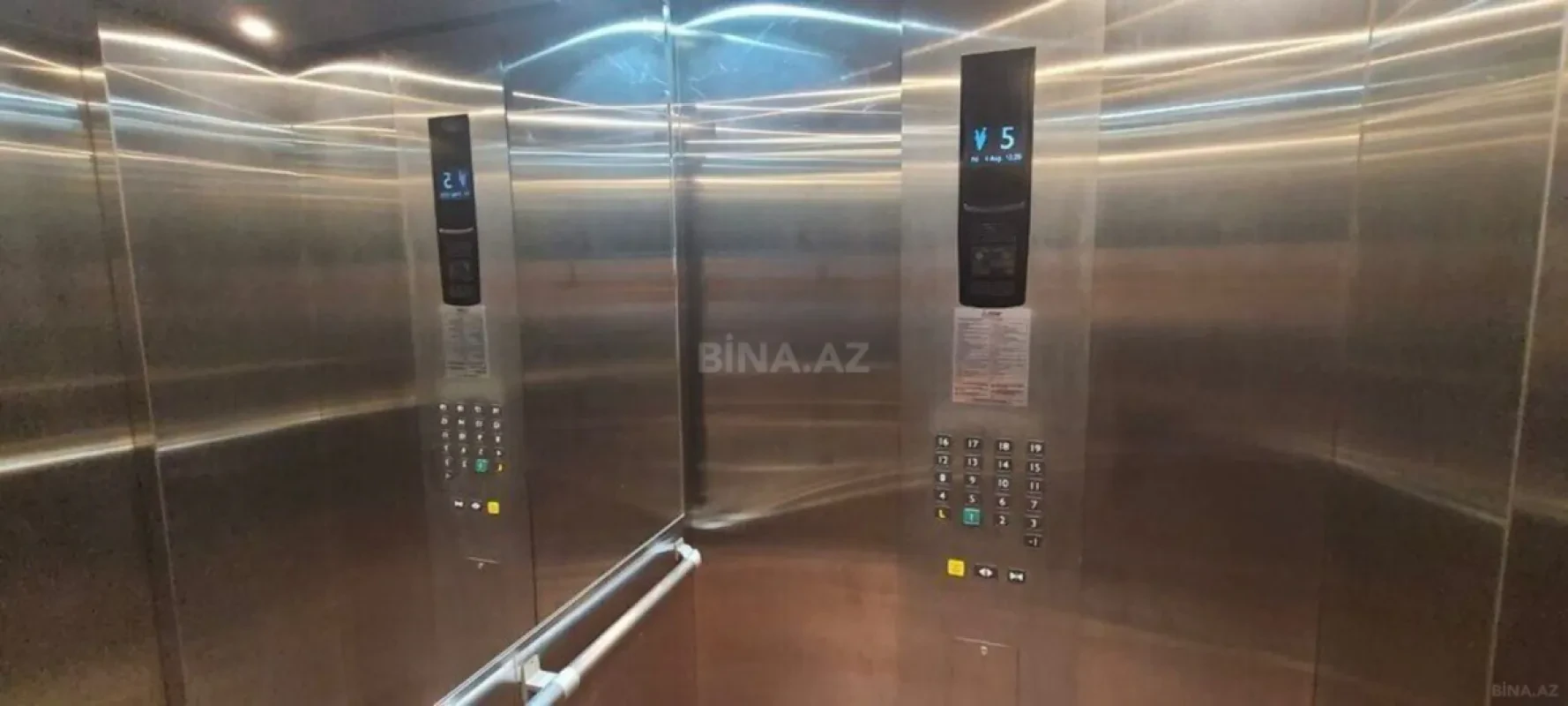 Satılır 3 otaqlı mənzil 179 m²