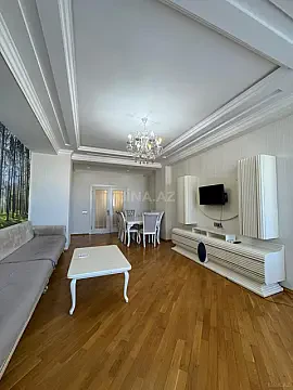 Kirayə verilir 3 otaqlı mənzil 140 m²