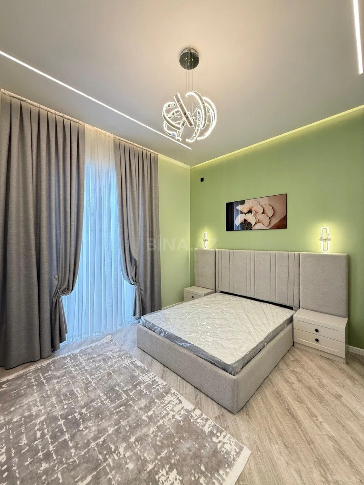 Satılır 4 otaqlı həyət evi 180 m²