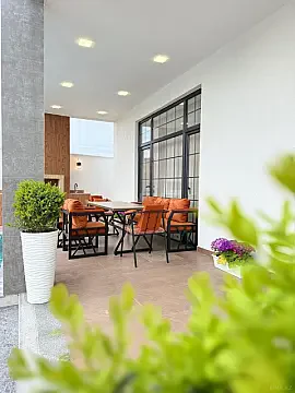Satılır 4 otaqlı həyət evi 180 m²