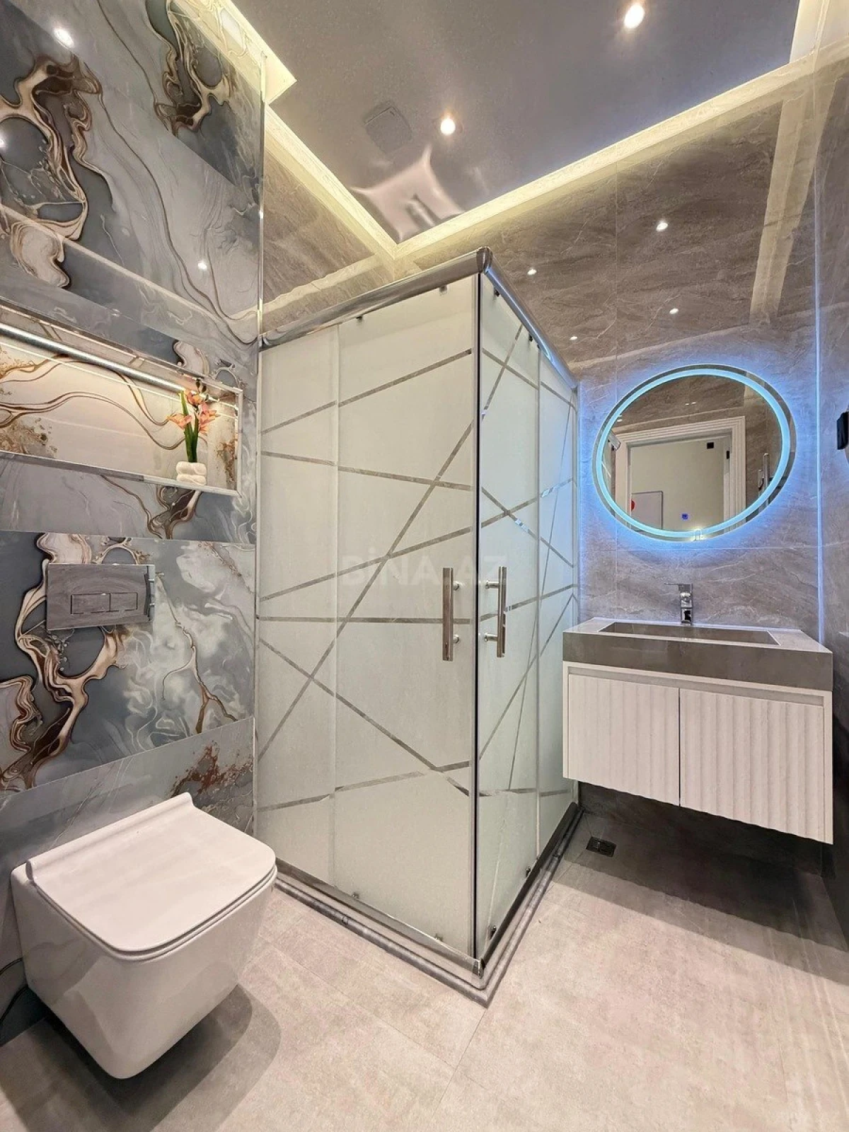 Satılır 4 otaqlı həyət evi 180 m²