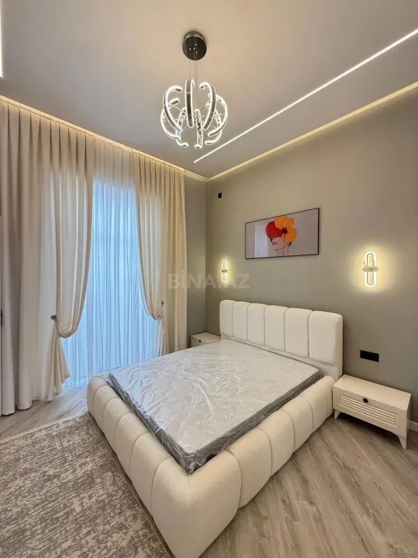 Satılır 4 otaqlı həyət evi 180 m²