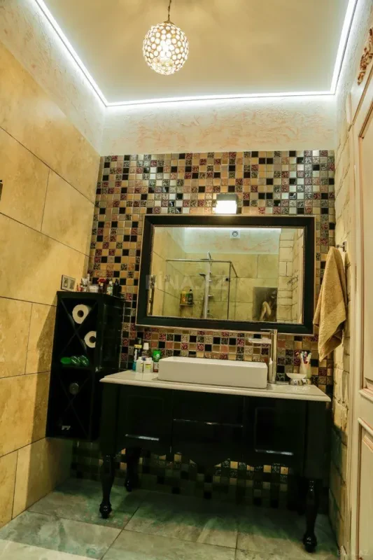 Kirayə verilir 4 otaqlı həyət evi 200 m²