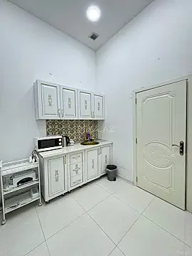 Satılır obyekt 163 m²