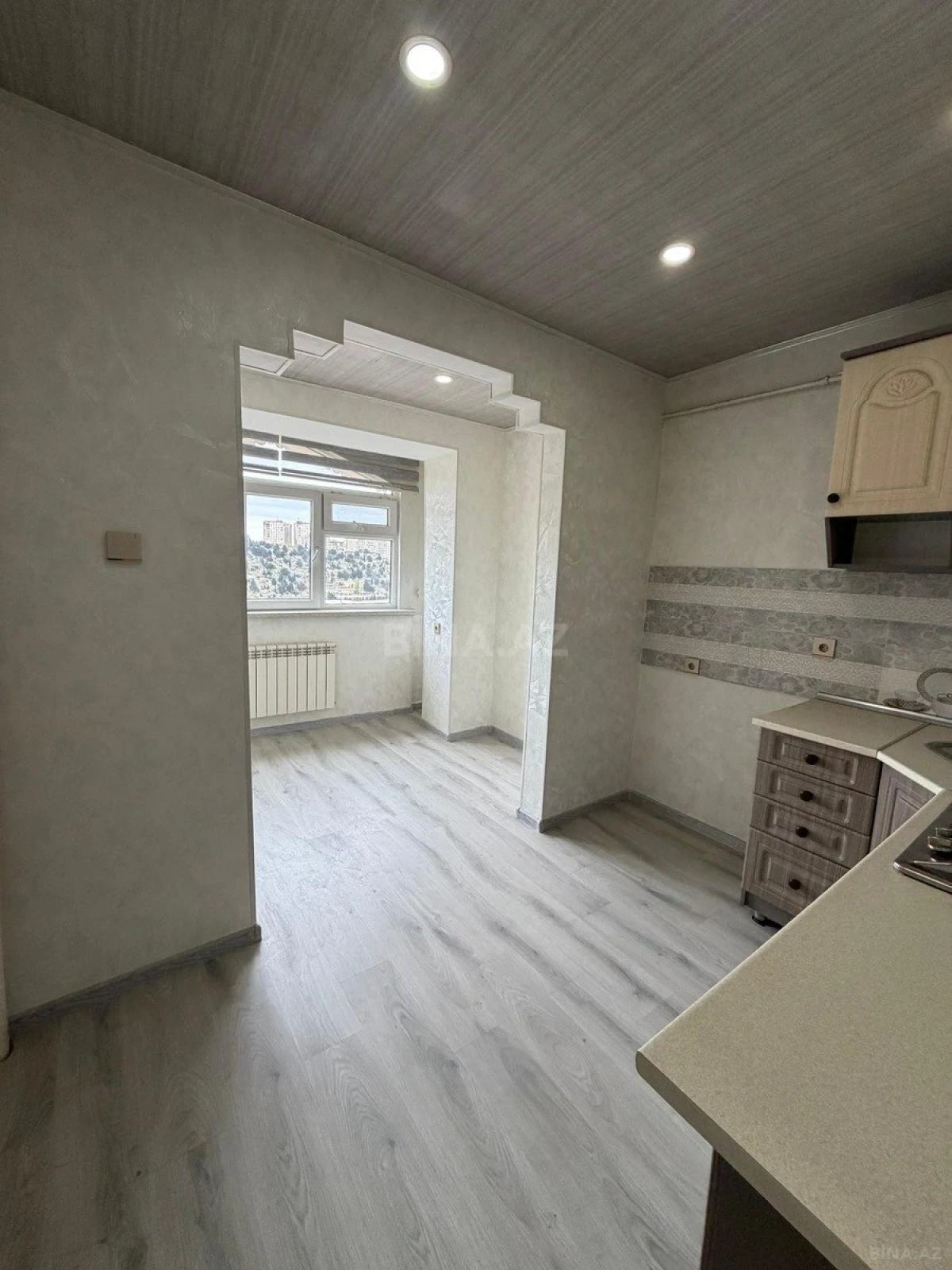 Satılır 2 otaqlı mənzil 60 m²