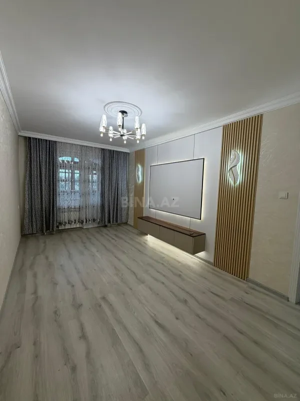 Satılır 2 otaqlı mənzil 60 m²