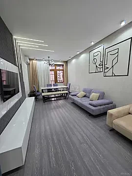 Kirayə verilir 2 otaqlı mənzil 7 m²