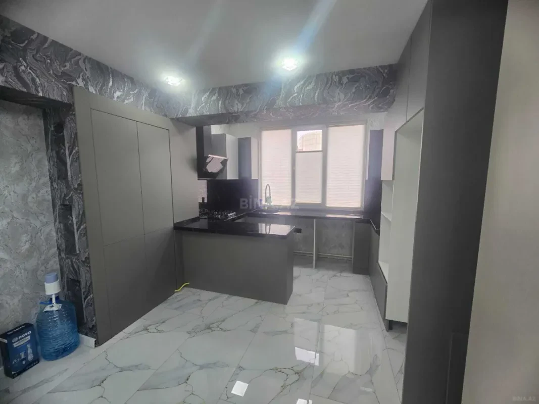 Satılır 3 otaqlı mənzil 60 m²