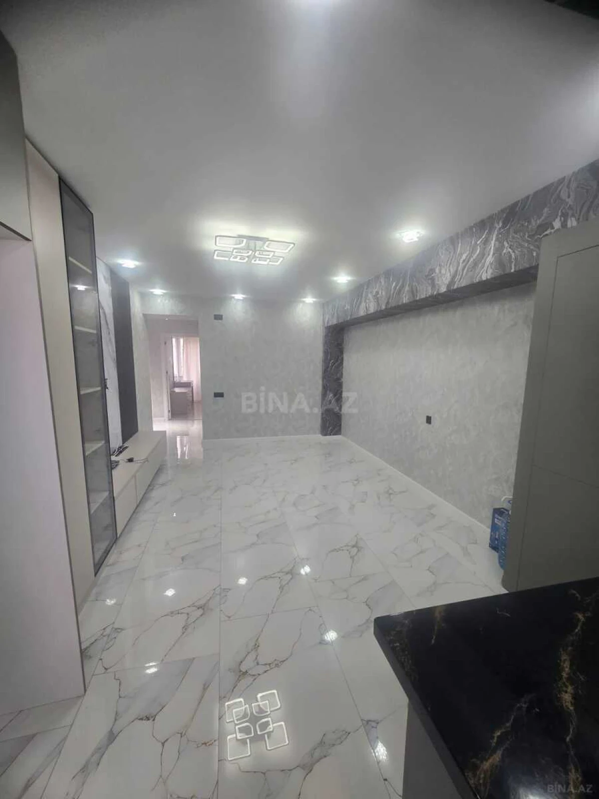 Satılır 3 otaqlı mənzil 60 m²