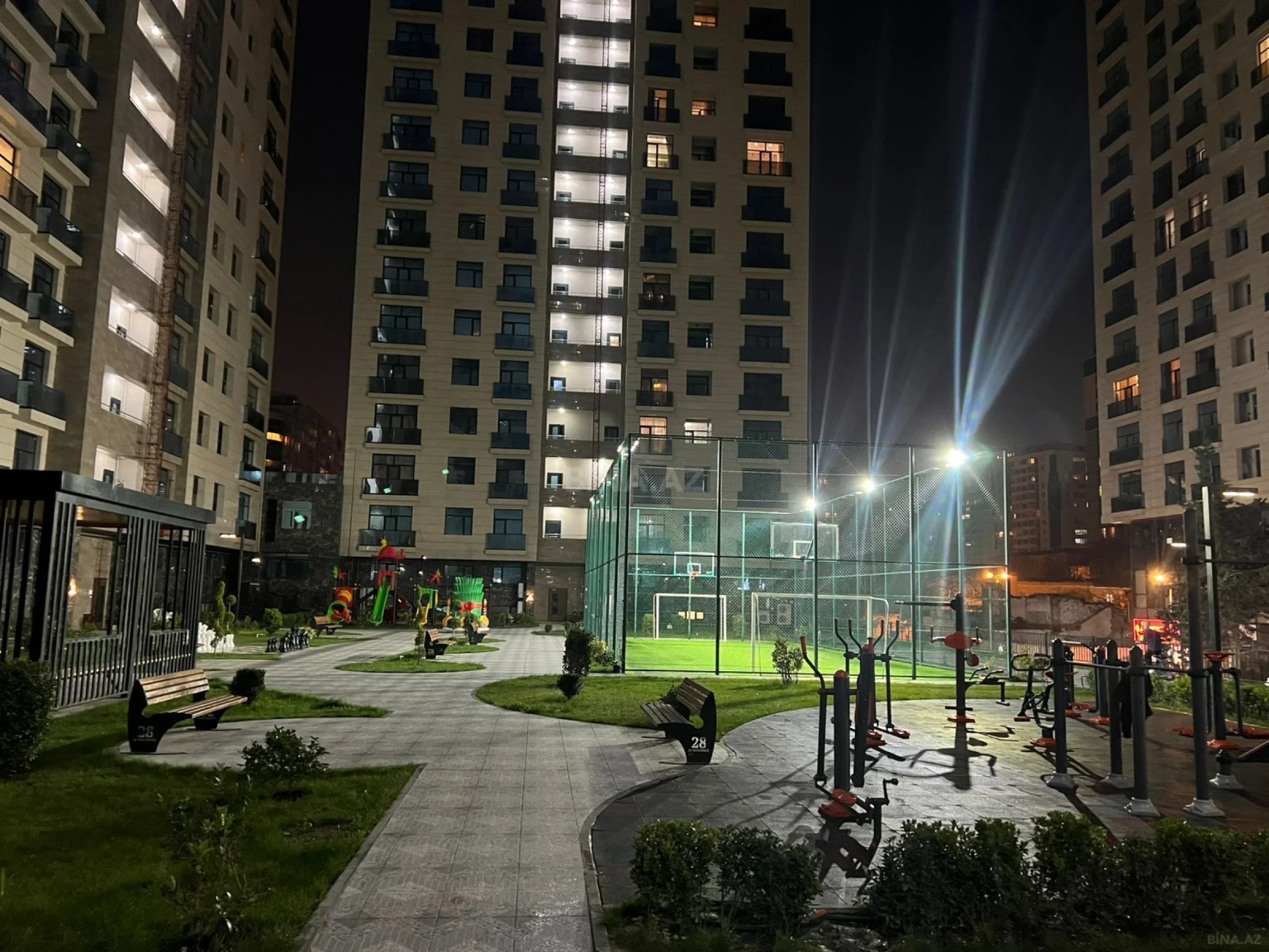 Kirayə verilir 3 otaqlı mənzil 100 m²