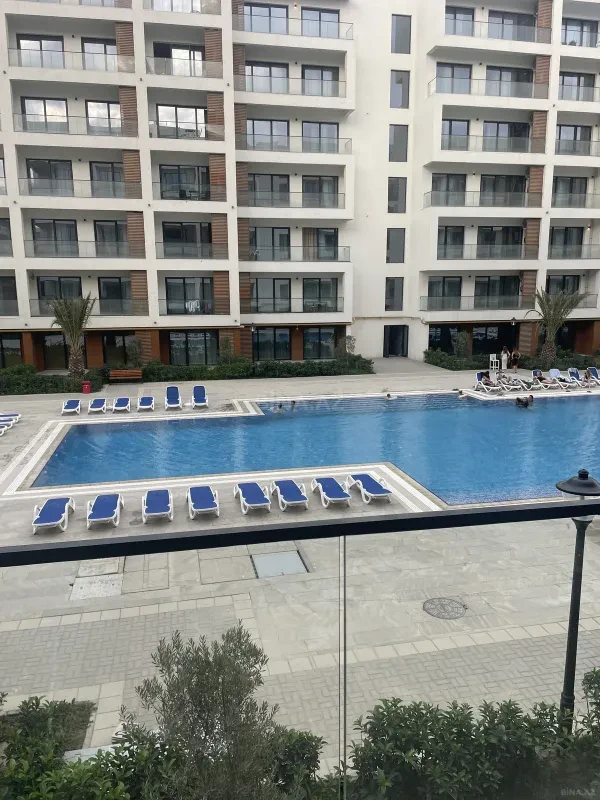 Kirayə verilir 1 otaqlı mənzil 57 m²