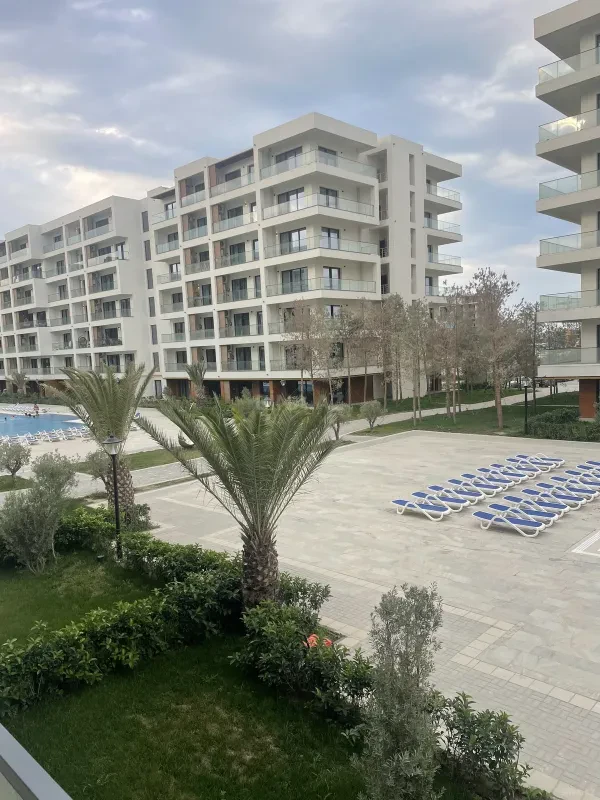 Kirayə verilir 1 otaqlı mənzil 57 m²